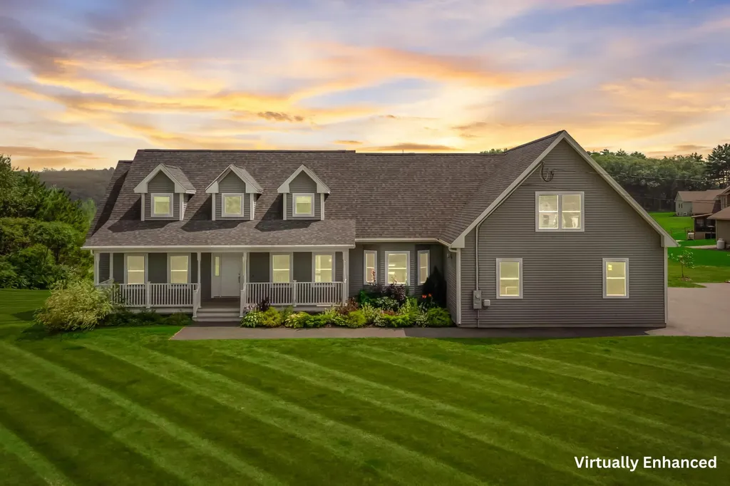 13 Perkins Drive Hampden ME 04444