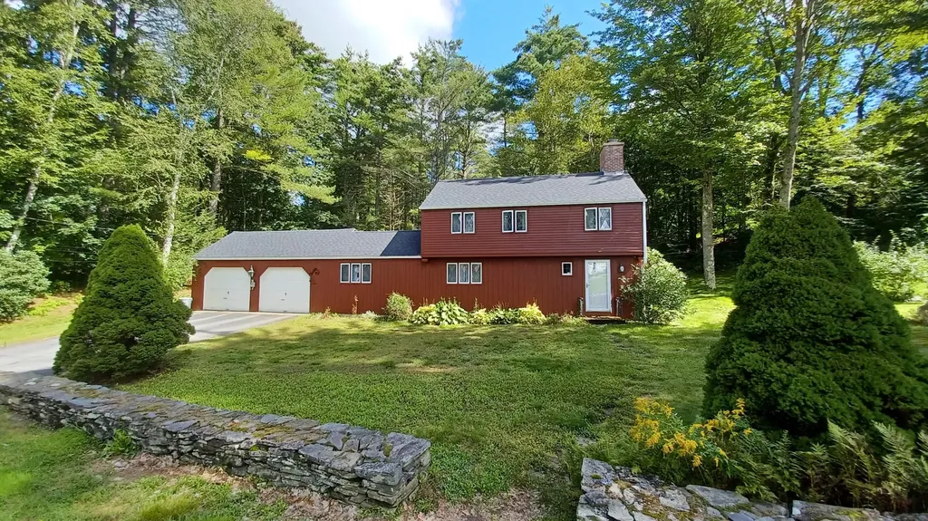 54 Nottingham Road Auburn ME 04210
