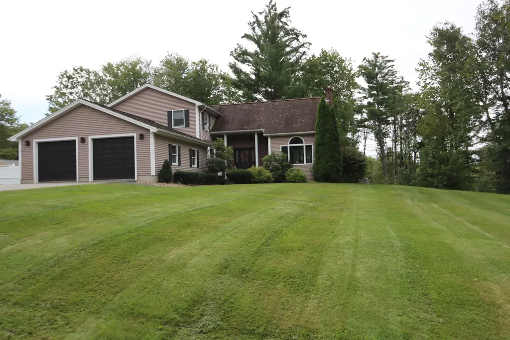 71 Partridge Lane Auburn ME 04210