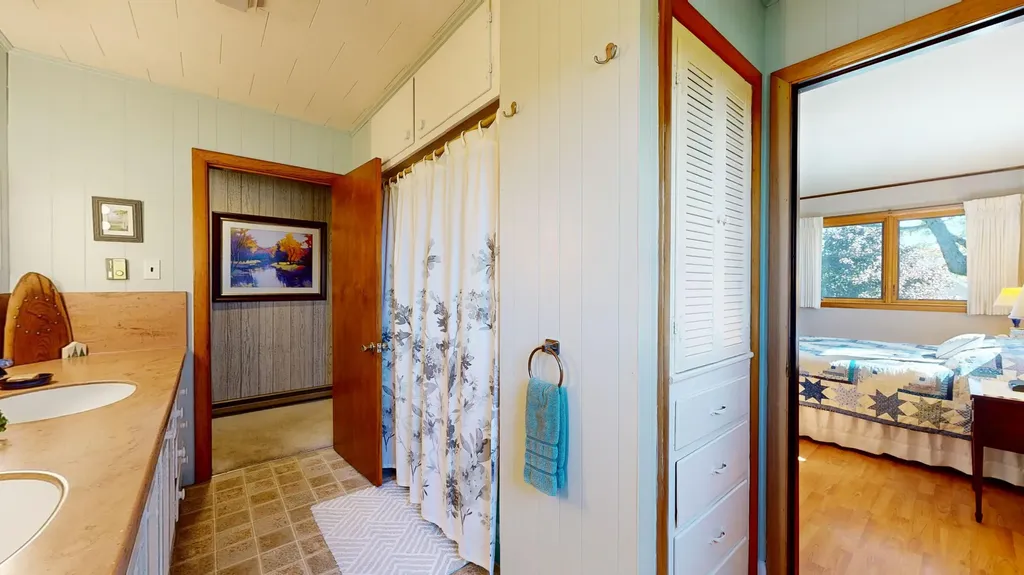 78 Fluker Street Thomaston ME 04861