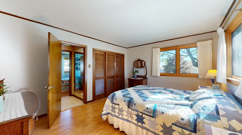 78 Fluker Street Thomaston ME 04861