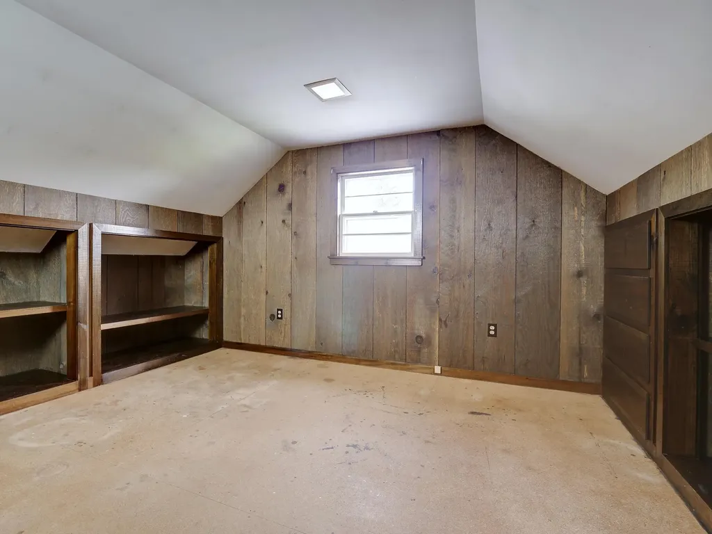 30 Fish Street Thomaston ME 04861