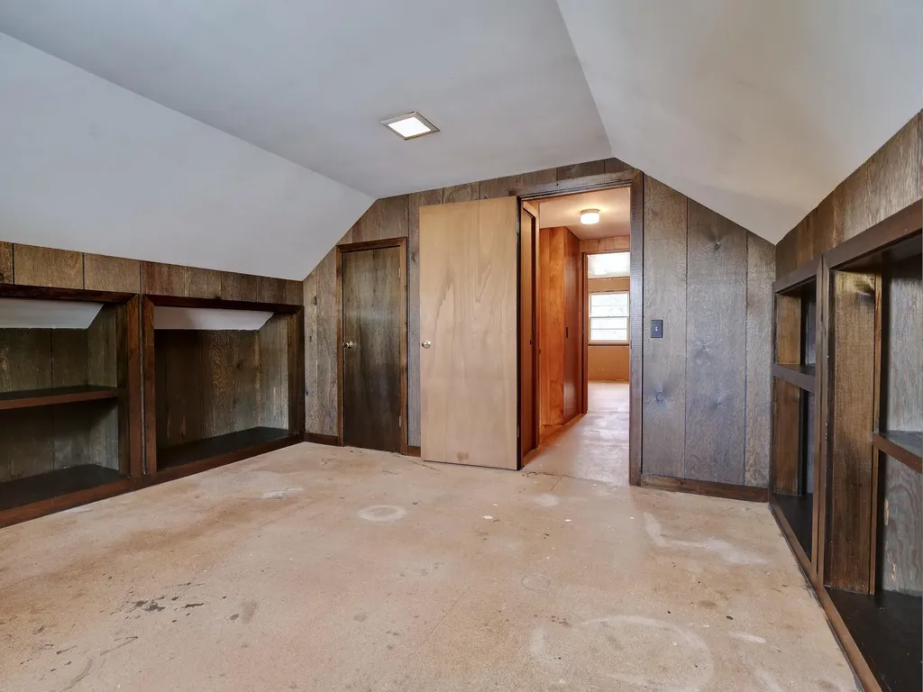 30 Fish Street Thomaston ME 04861