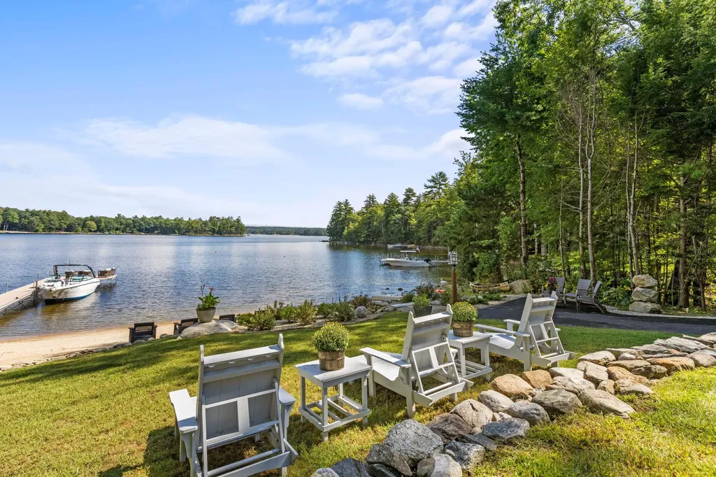 164 Deep Cove Road Raymond ME 04071