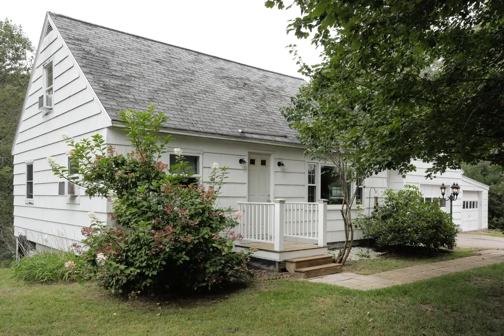 23 Old Sanford Road Berwick ME 03901