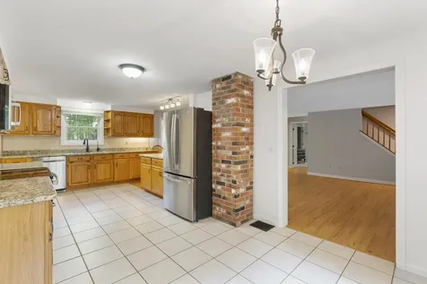 24 Sunwood Drive Buxton ME 04093