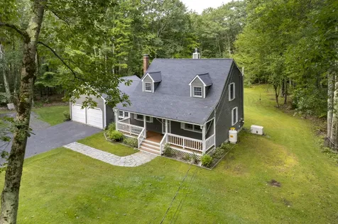 24 Sunwood Drive Buxton ME 04093