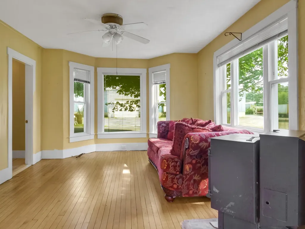 658 Leighton Road Augusta ME 04330
