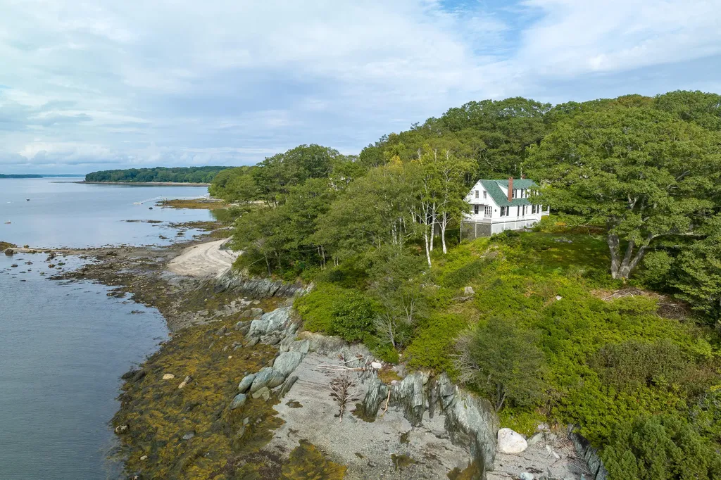 20 Anderson Avenue Portland ME 04109