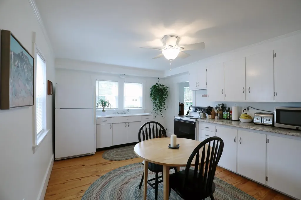 22 James Street Farmingdale ME 04344