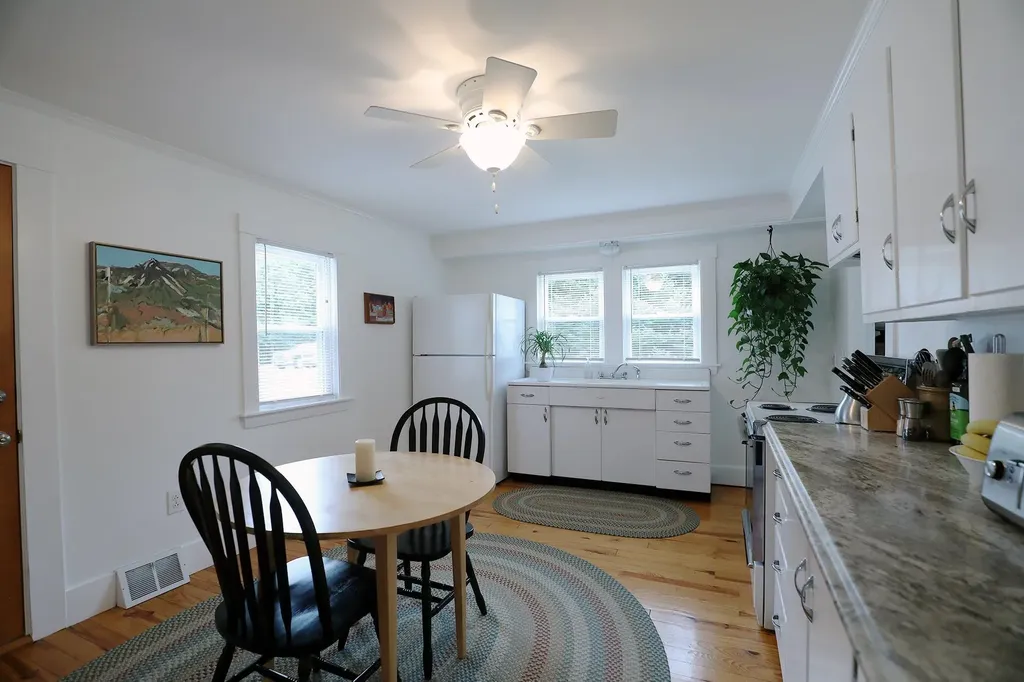 22 James Street Farmingdale ME 04344