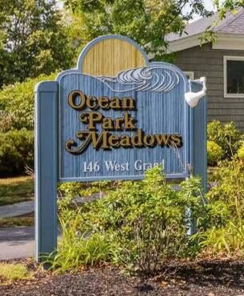 146 West Grand Avenue Old Orchard Beach ME 04064