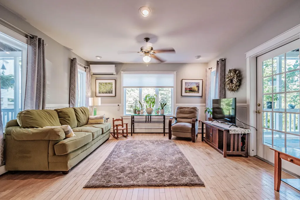44 Carsley Road Harrison ME 04040
