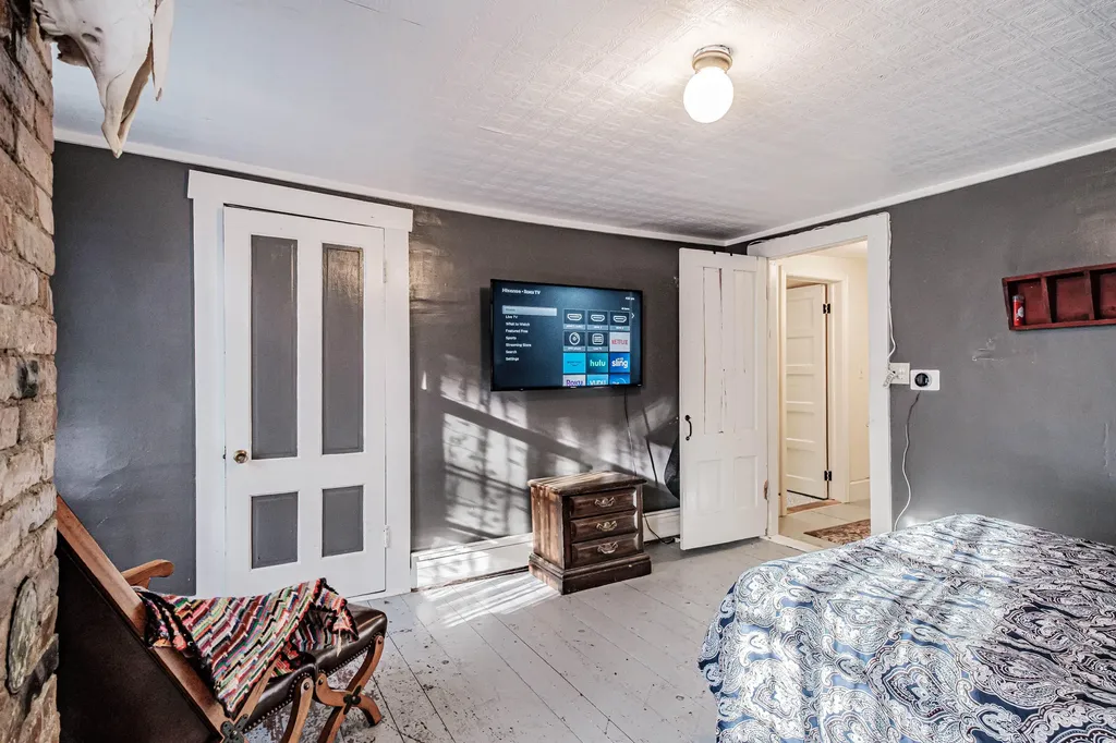 44 Carsley Road Harrison ME 04040