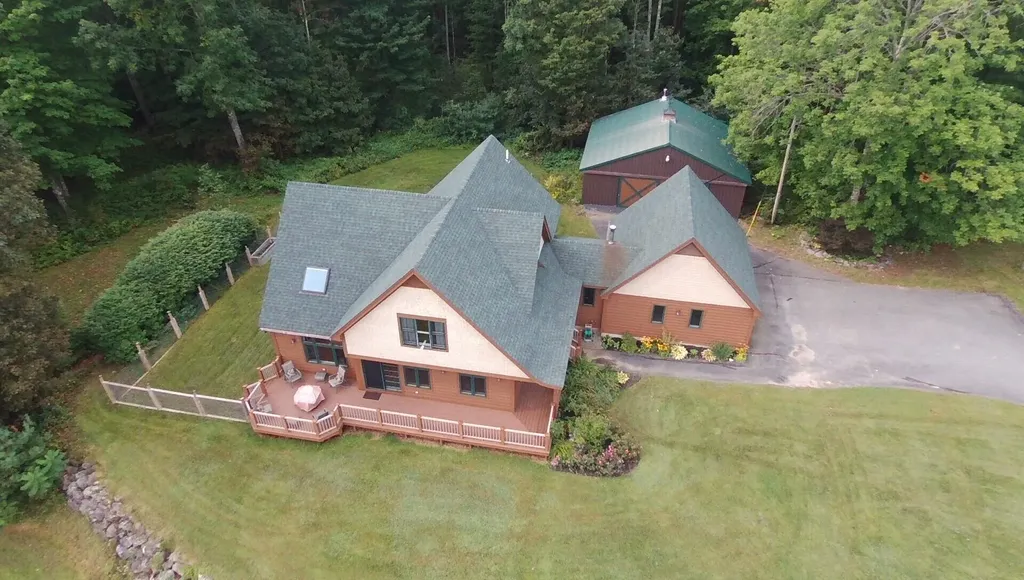 194 Marwick Road Farmington ME 04938