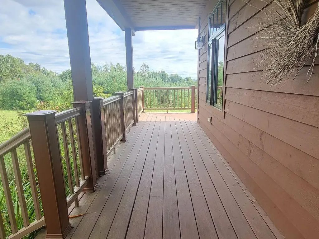 194 Marwick Road Farmington ME 04938