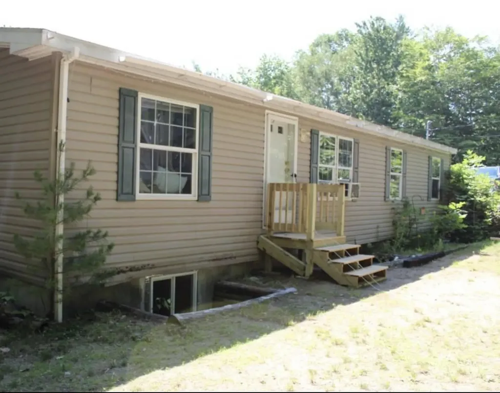 40 Last Chance Lane Parsonsfield ME 04047