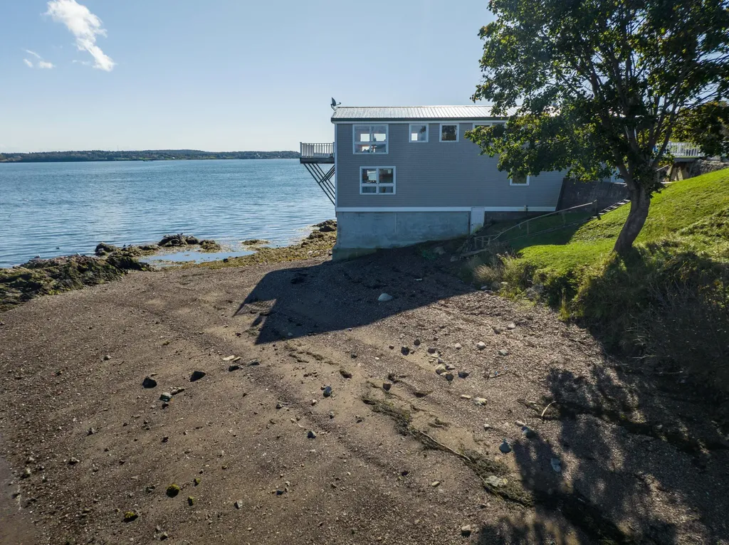 2 Clark Street Eastport ME 04631