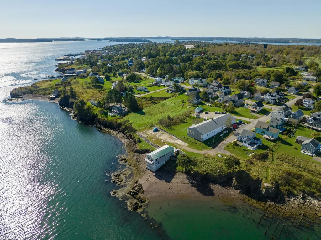 2 Clark Street Eastport ME 04631