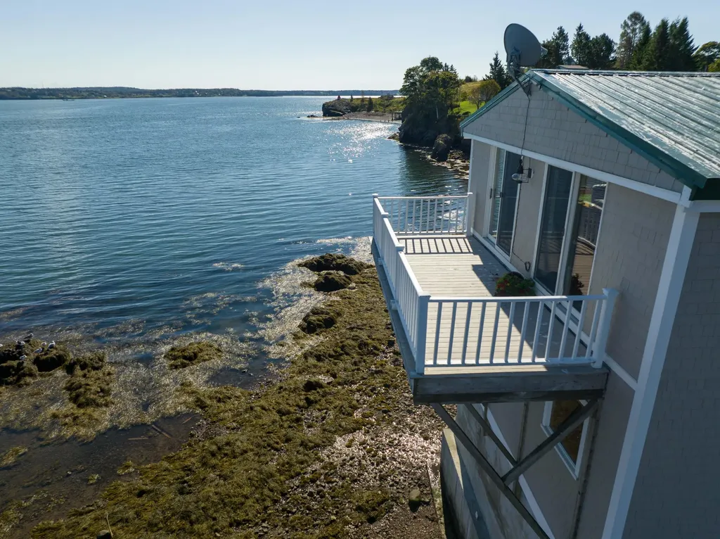 2 Clark Street Eastport ME 04631