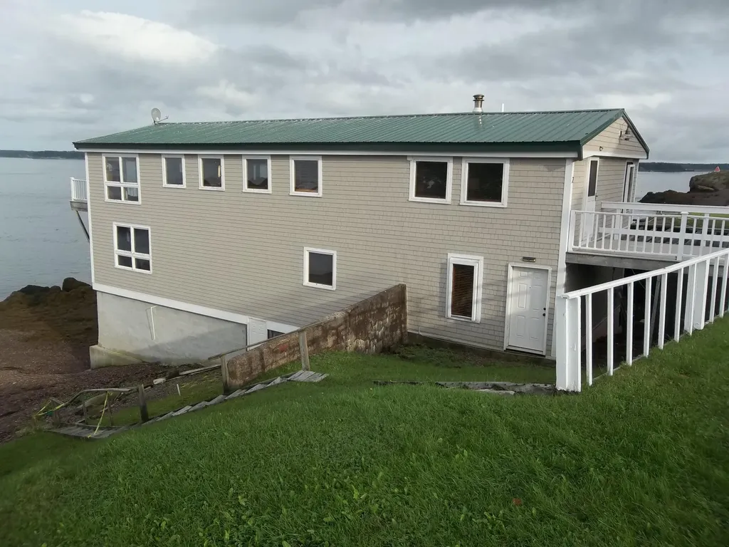 2 Clark Street Eastport ME 04631