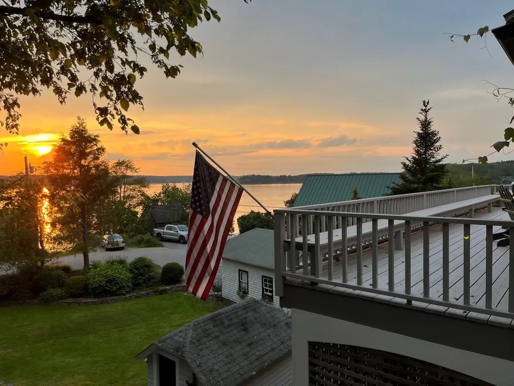 66 West Side Road South Bristol ME 04568