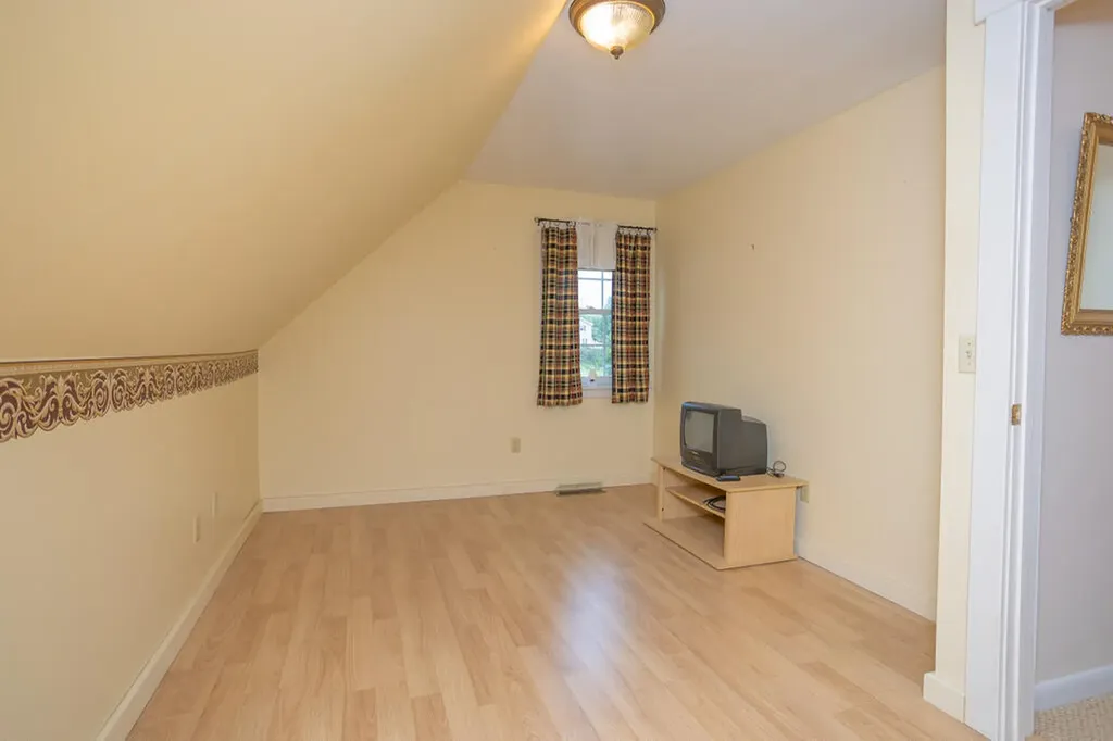 314 Seamon Road Farmington ME 04938