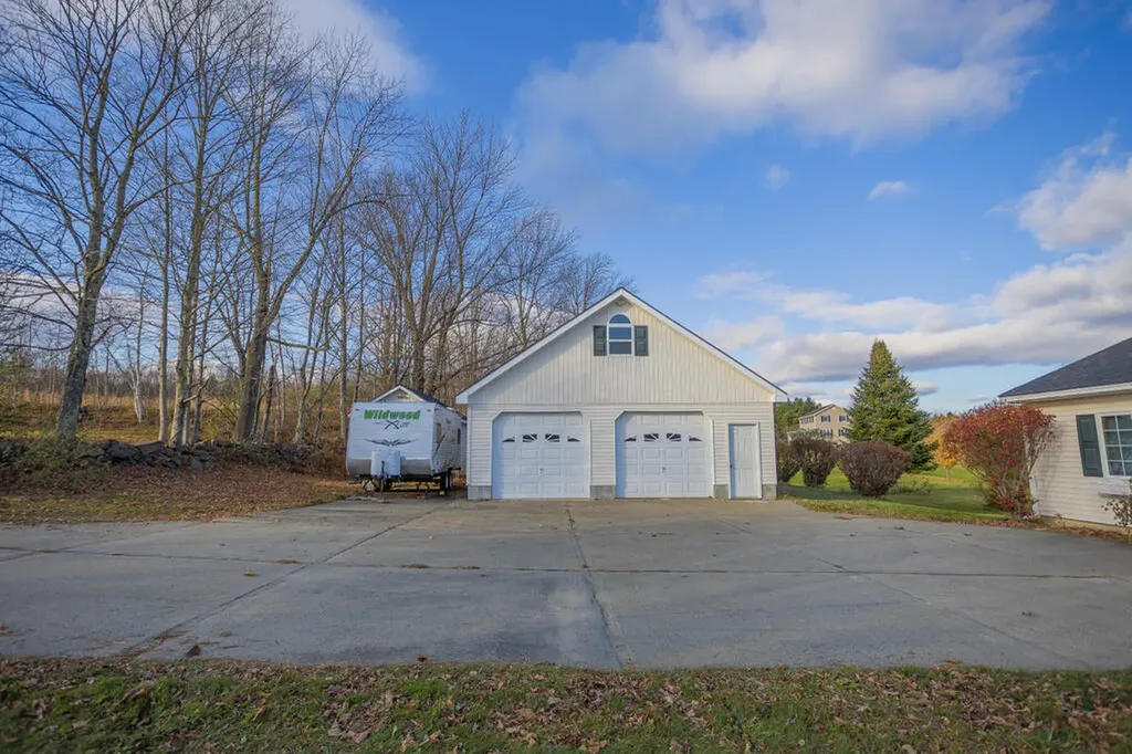 314 Seamon Road Farmington ME 04938