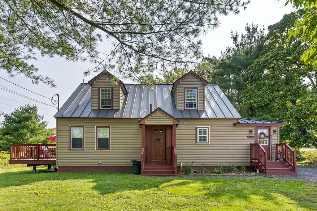 1855 Lisbon Road Lewiston ME 04240