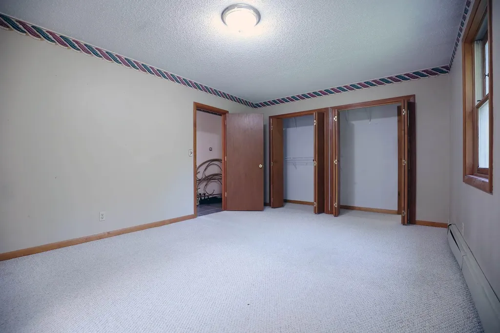 8 Erins Way Randolph ME 04346