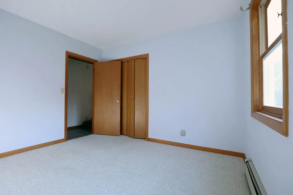 8 Erins Way Randolph ME 04346