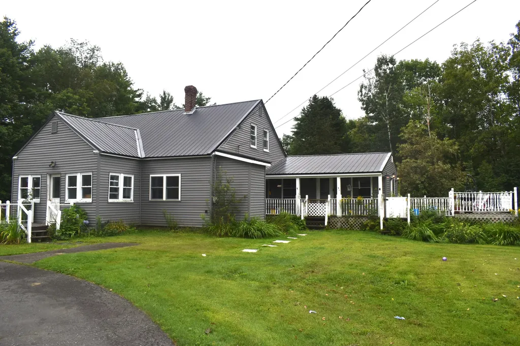 444 Madawaska Avenue Pittsfield ME 04967