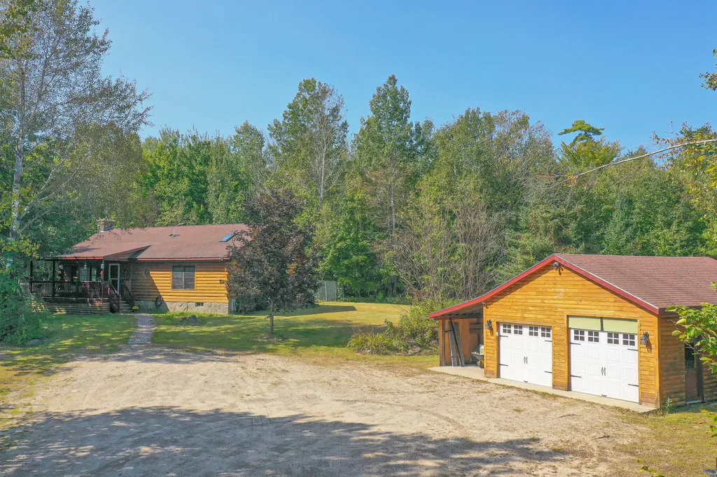 706 Bridgton Road Sebago ME 04029