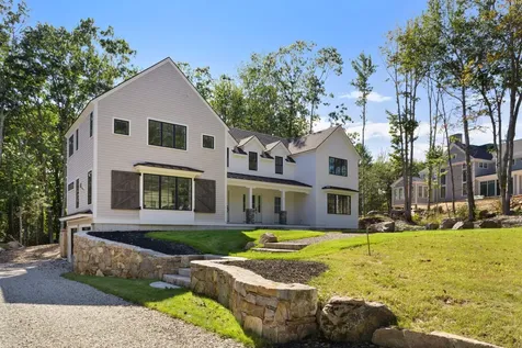 71 Oakwood Drive Kennebunkport ME 04046