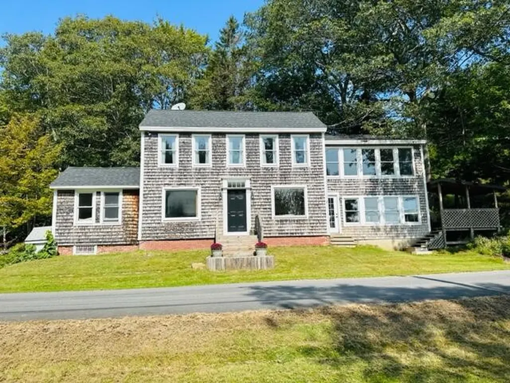 255 Marrtown Road Georgetown ME 04548