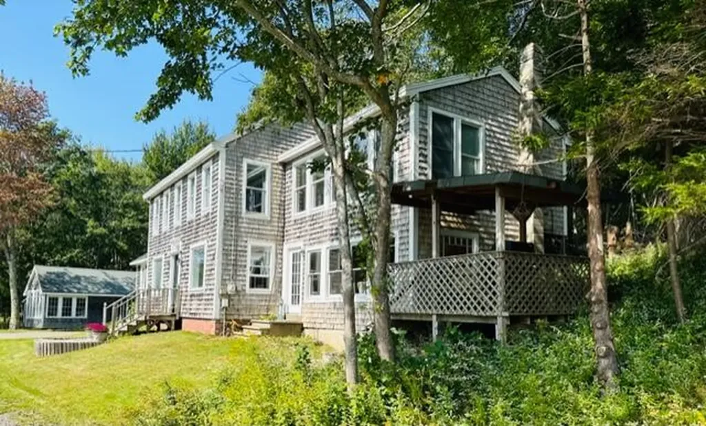 255 Marrtown Road Georgetown ME 04548