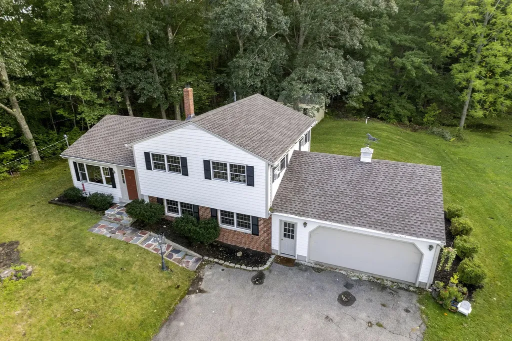 382 Pool Street Biddeford ME 04005