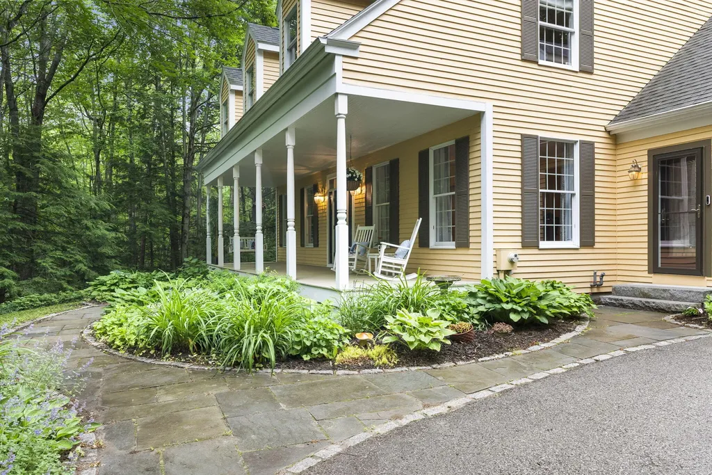 7 Bentridge Road Falmouth ME 04105