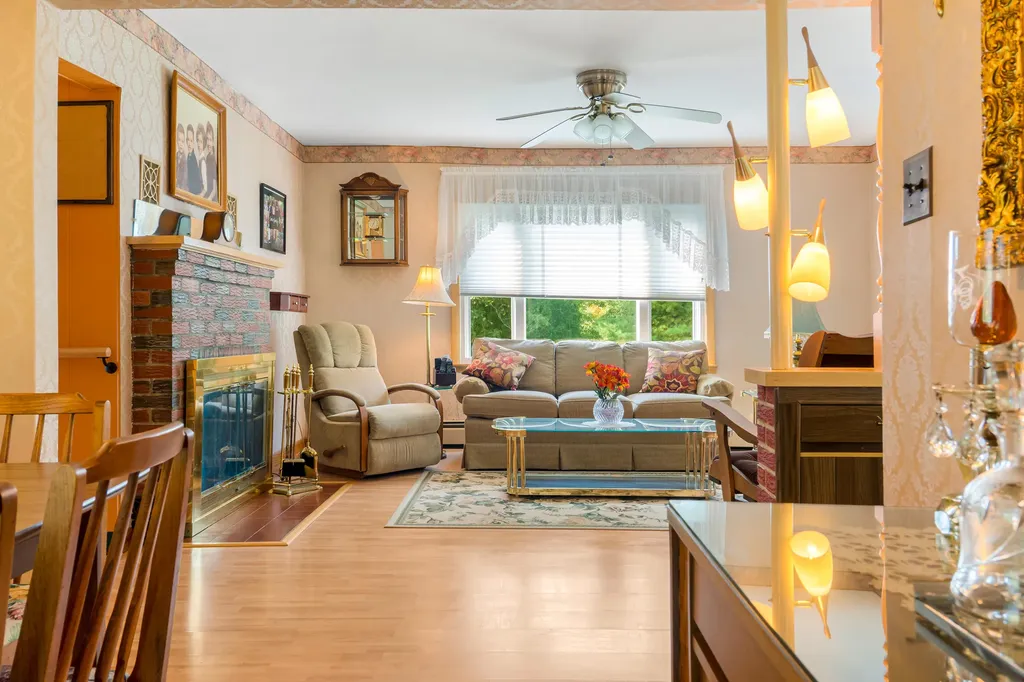 568 S Main Street Auburn ME 04210