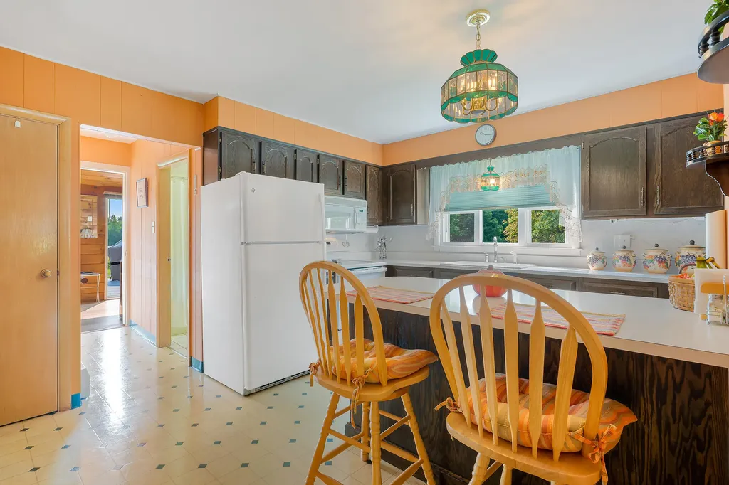 568 S Main Street Auburn ME 04210