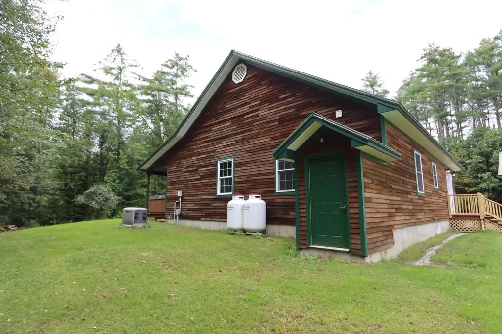 256 Church Hill Road Leeds ME 04263
