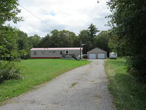 679 Morrill Pond Road Hartland ME 04943