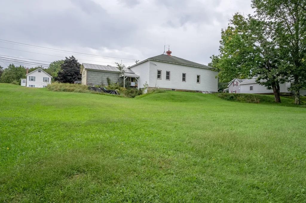 44 Main Street Albion ME 04910