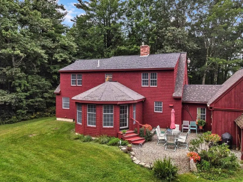 22 Vaughan Road Hallowell ME 04347