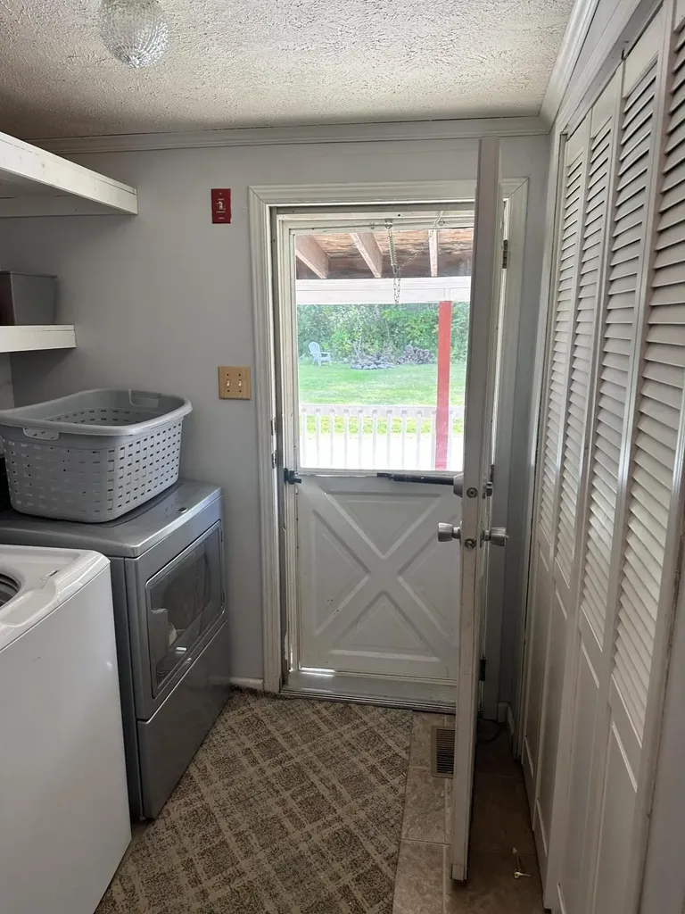 205 Main Street Oxford ME 04270