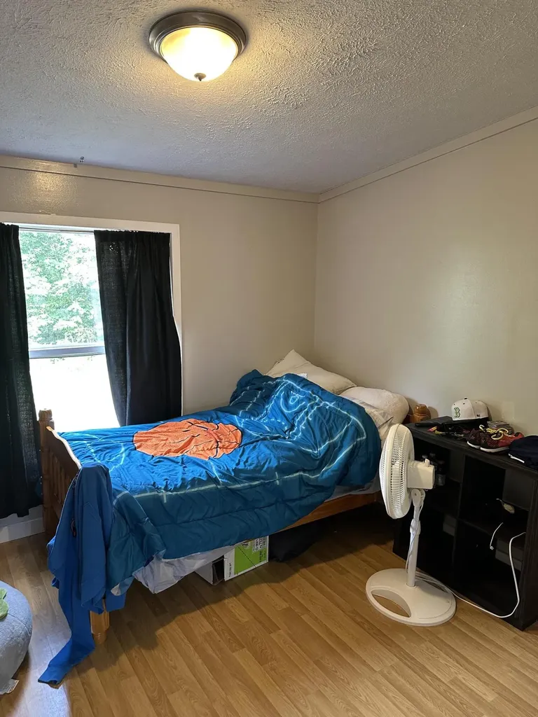 205 Main Street Oxford ME 04270