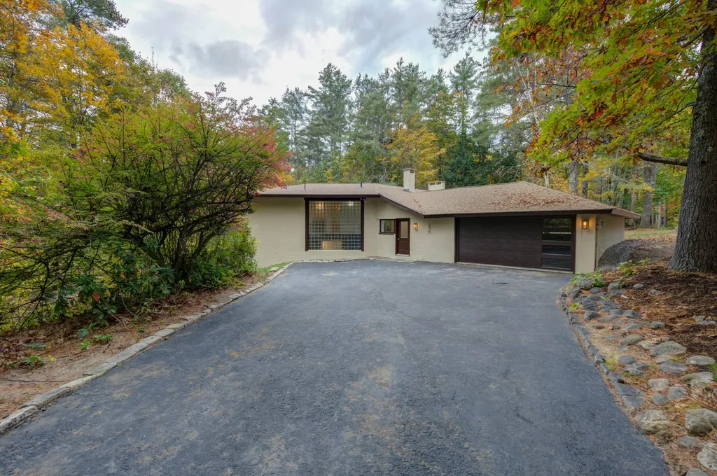 65 Park Road Windham ME 04062