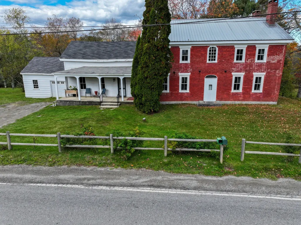 588 Kennebec Road Hampden ME 04444