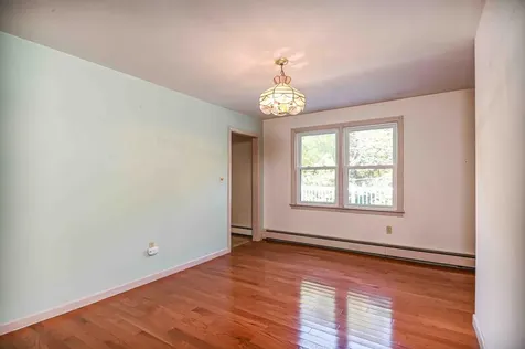 49 Raydon Road Extension York ME 03909