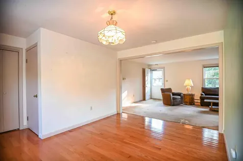 49 Raydon Road Extension York ME 03909